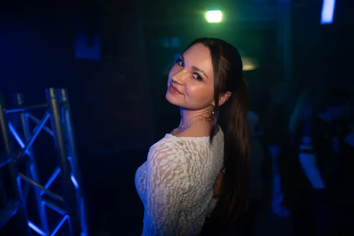 Juze — Qrater Rave Eventfoto