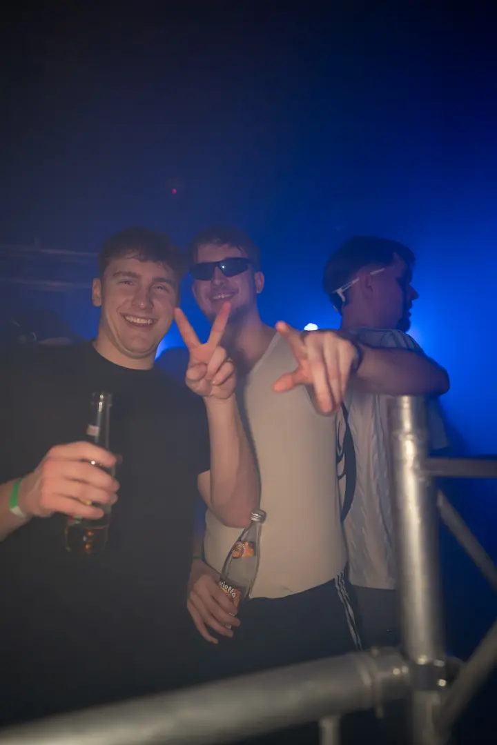 Juze — Qrater Rave Eventfoto
