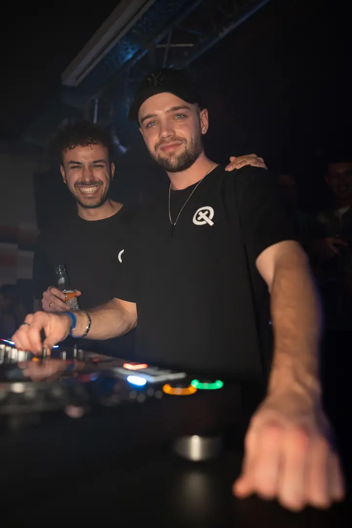Juze — Qrater Rave Eventfoto