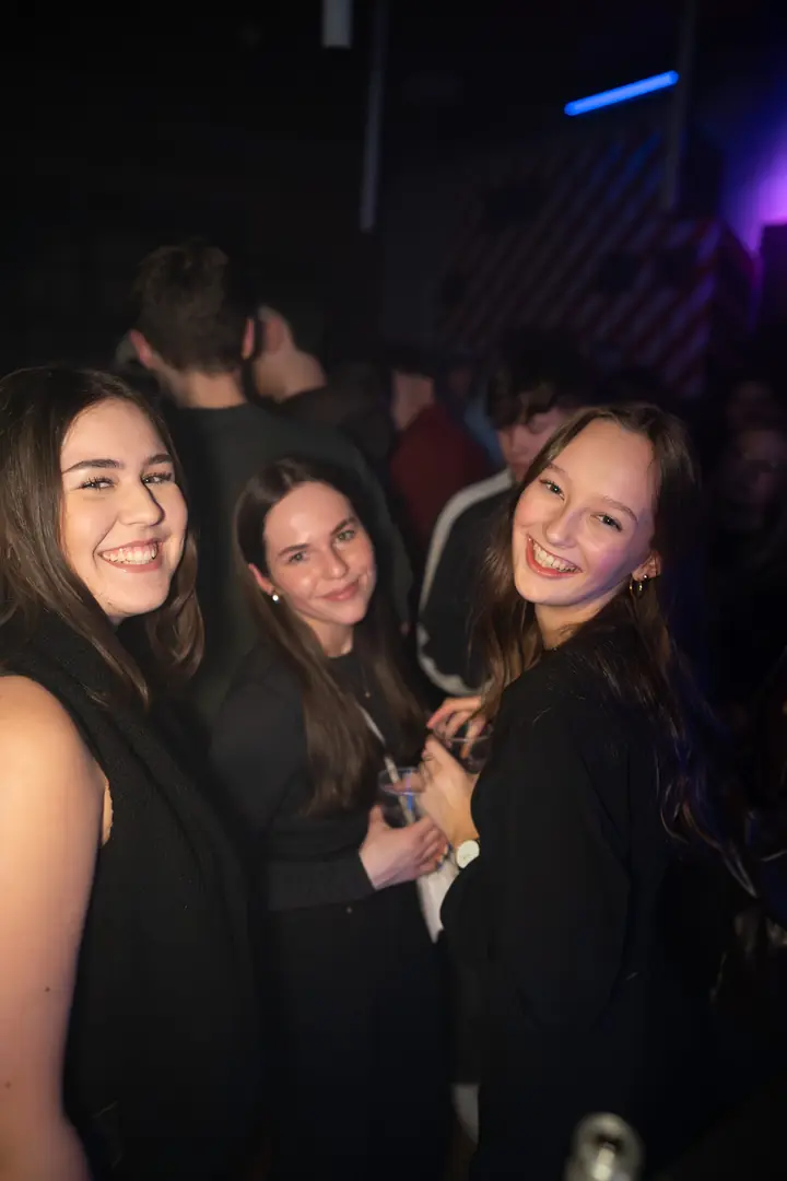 Juze — Qrater Rave Eventfoto