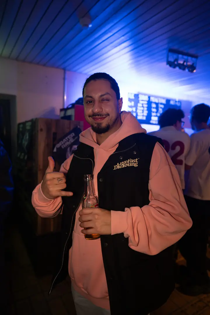 Juze — Qrater Rave Eventfoto